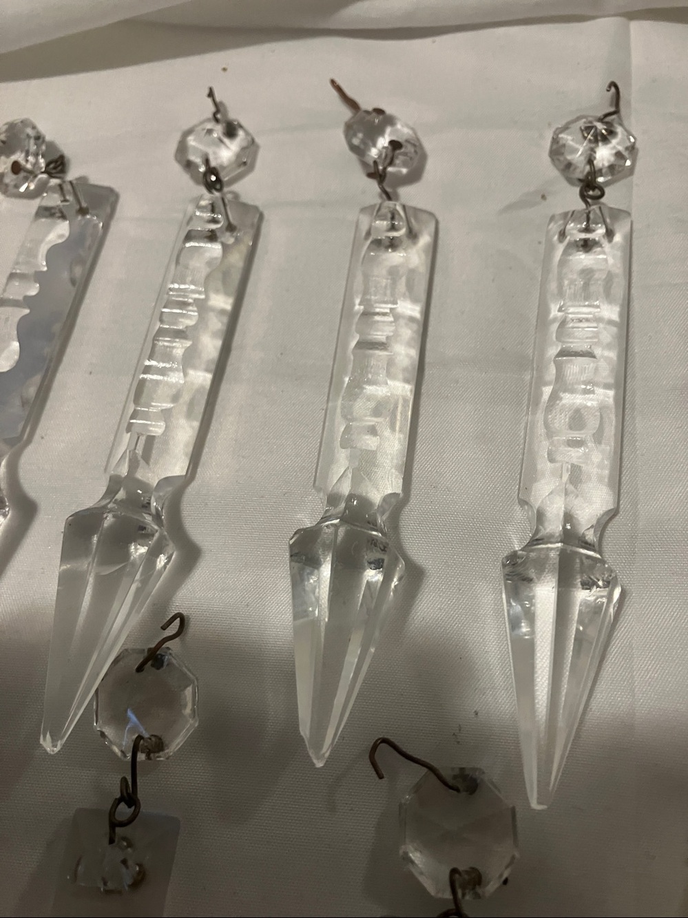 Beautiful. Set of 10. 5” dagger like spike glass crystals from vintage - Picture 6 of 10